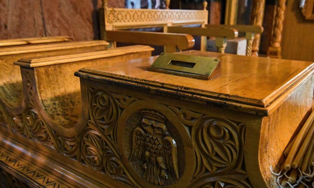 «Μπούκαρε» σε εκκλησία, άνοιξε το παγκάρι και «βούτηξε» 50 ευρώ