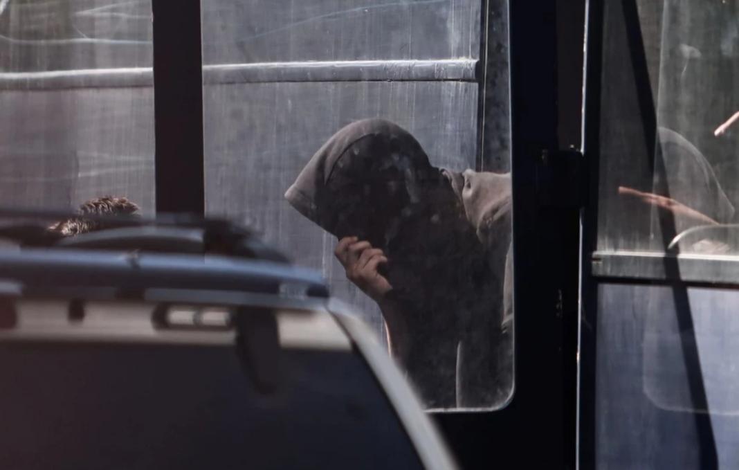 Χειροπέδες σε συμμορίες χούλιγκαν: Ναρκωτικά, απειλές και ξύλο χωρίς έλεος