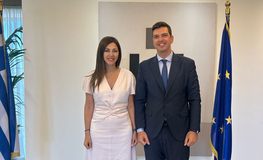 Συνάντηση Αλ. Μαρκογιαννάκη με την Υπουργό Παιδείας για εκπαιδευτικά ζητήματα των Χανίων