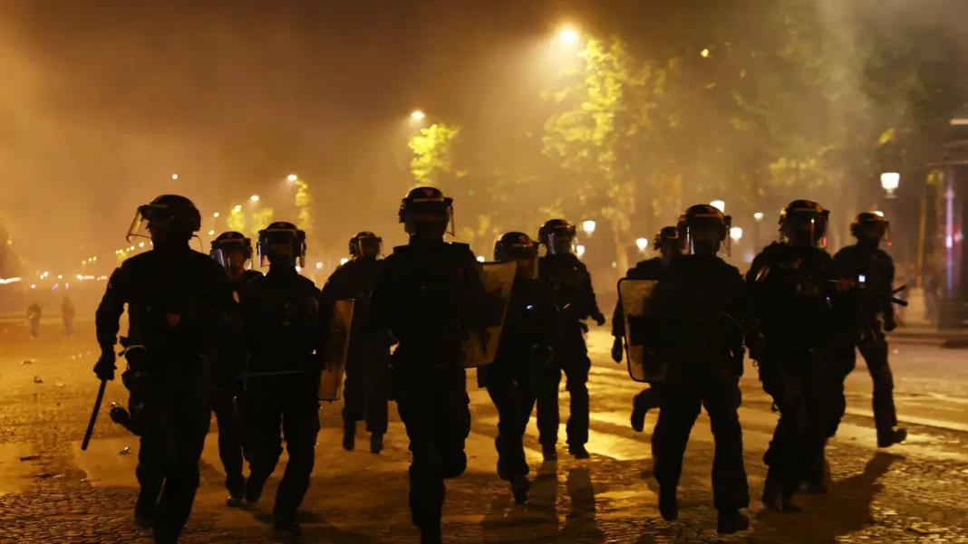 Νεκρός 17χρονος στη Γαλλία, μαχαιρώθηκε κατά τη διάρκεια των πανηγυρισμών της Παρί Σεν Ζερμέν