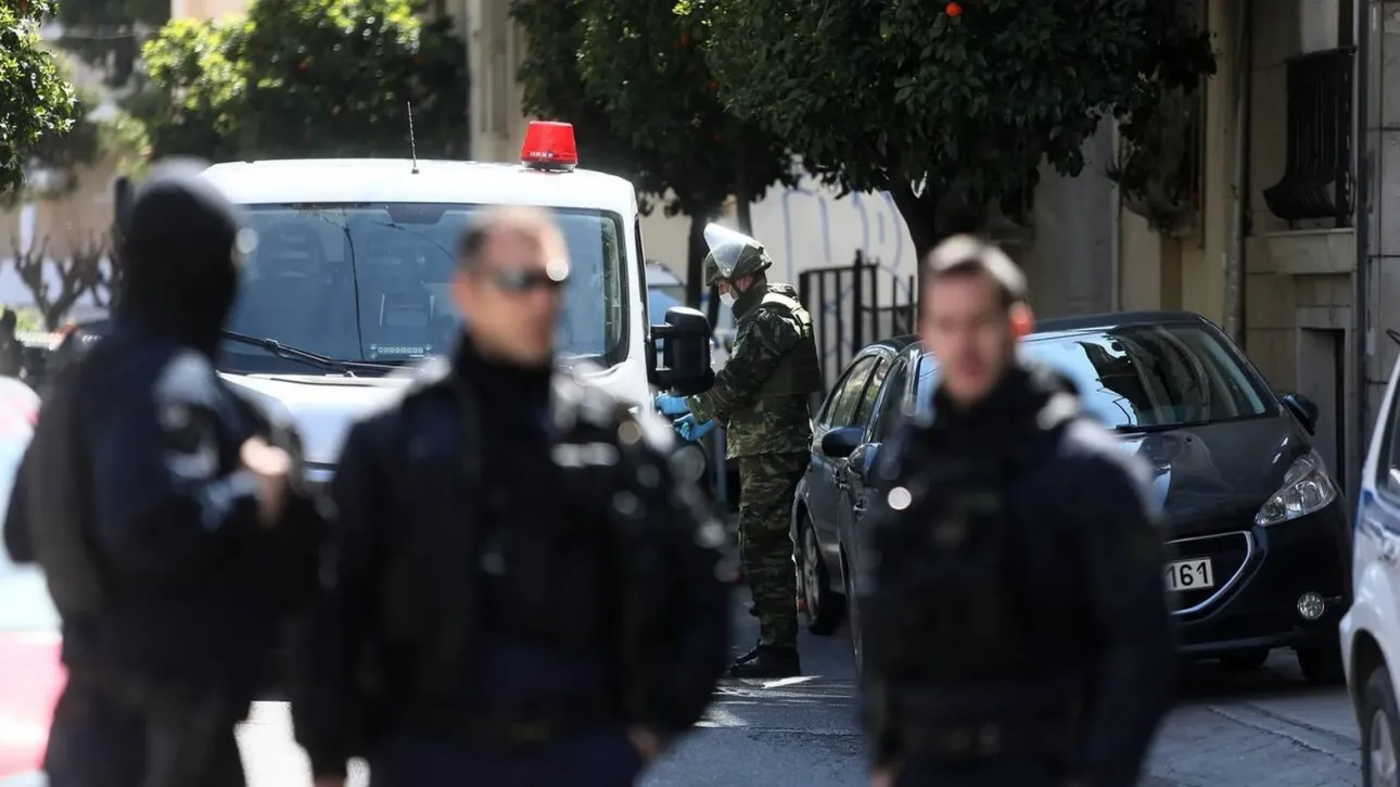 Εντοπίστηκαν εκρηκτικές ύλες στην Πανεπιστημιούπολη στου Ζωγράφου