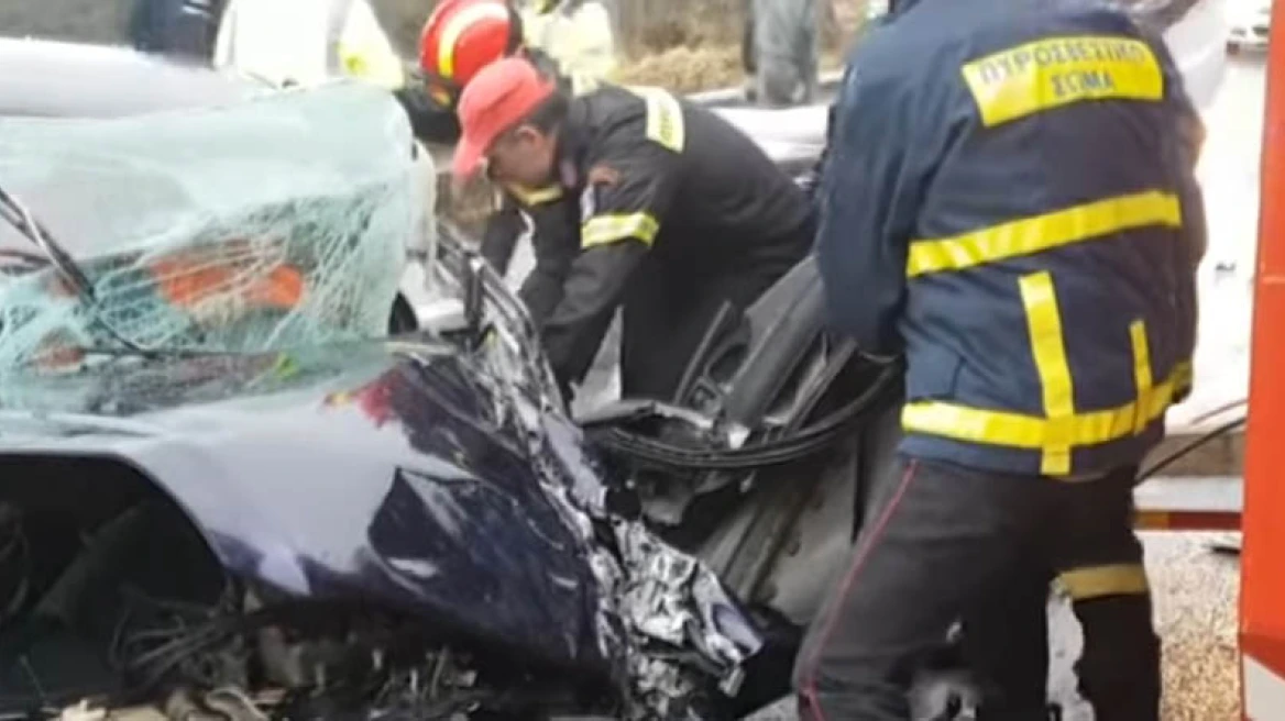 Τροχαίο με ανατροπή οχήματος – Απεγκλωβίστηκε τραυματισμένη η οδηγός