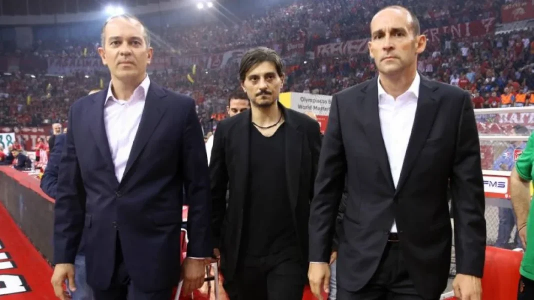 Ερωτηματικό η παρουσία Γιαννακόπουλου στο ραντεβού λόγω του αυτοφώρου – Οι Αγγελόπουλοι θα πάνε χωριστά