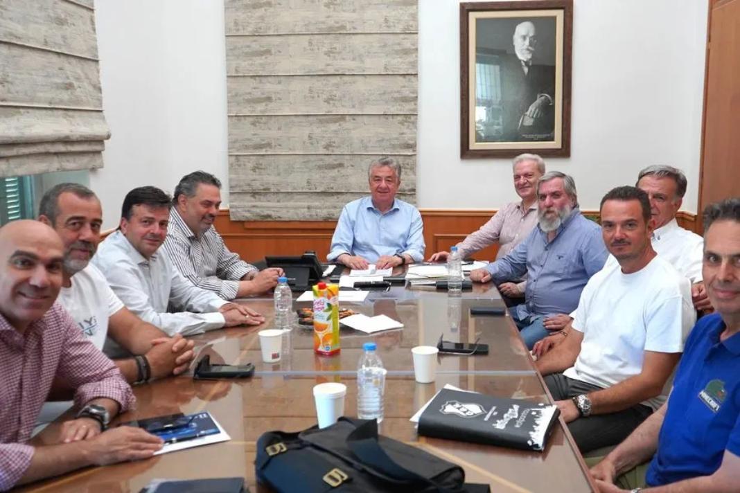 Δανδάλης: «Ευχαριστούμε τον Σταύρο Αρναουτάκη για την στήριξη που παρέχει στον ΟΦΗ»