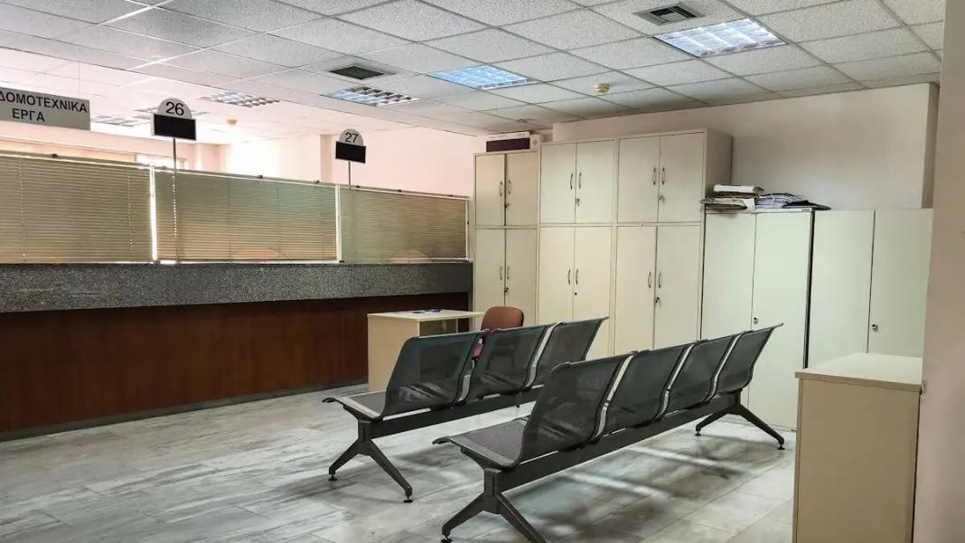 Δημόσιο: Όλα τα σενάρια και τα επόμενα ορόσημα για την πιθανή επαναφορά του 13ου και 14ου μισθού