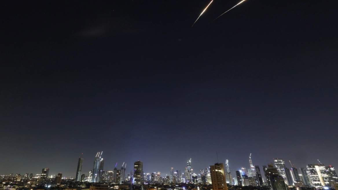 Κύπρος: Βρίσκεται στο σταυροδρόμι των πυραύλων και λαμβάνει προληπτικά μέτρα