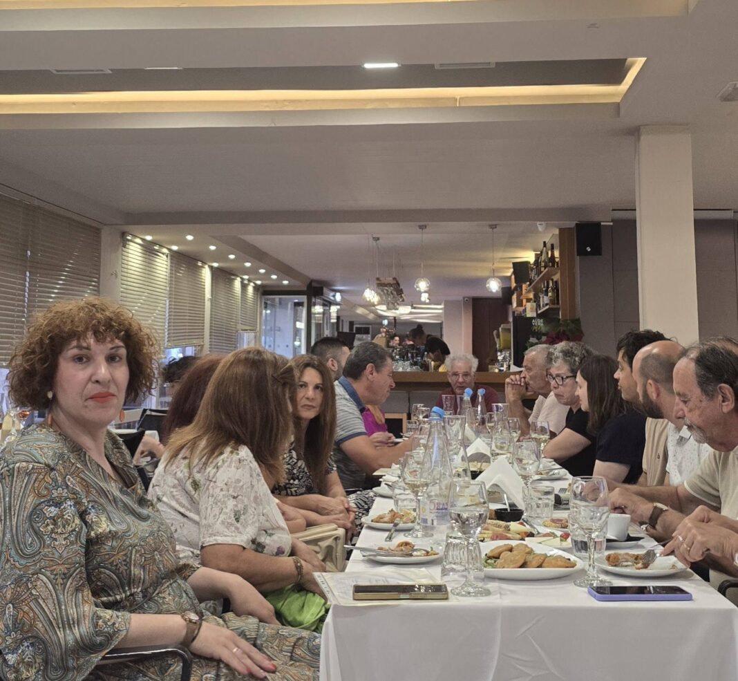 Συγκινητική αποχαιρετιστήρια εκδήλωση για τους εθελοντές εκπαιδευτικούς του Κοινωνικού Φροντιστηρίου του Δήμου Ηρακλείου