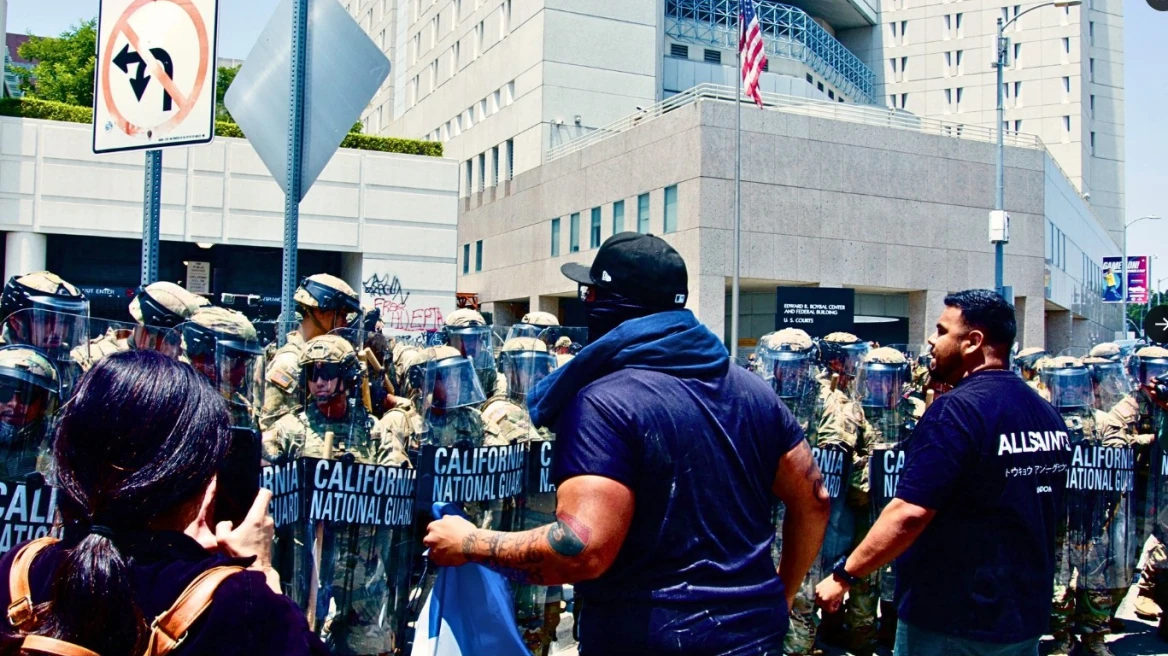 Καλιφόρνια: Ο Τραμπ ενεργοποίησε την Εθνοφρουρά μετά από 60 χρόνια -Έφοδος στο Λος Άντζελες, χάος και βία