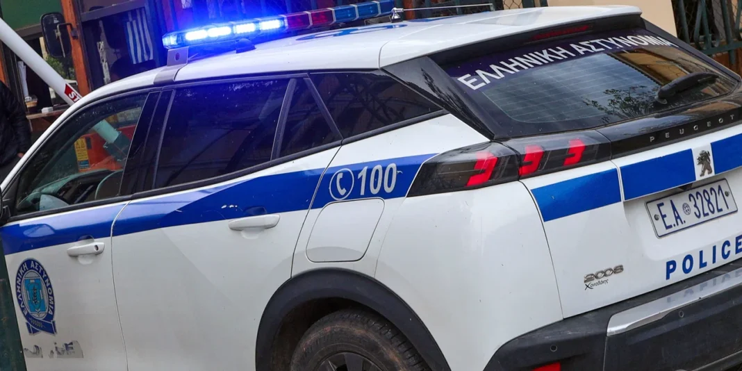 Αδίστακτοι απατεώνες «ρήμαξαν» ηλικιωμένο -Του πήραν τις οικονομίες μιας ζωής