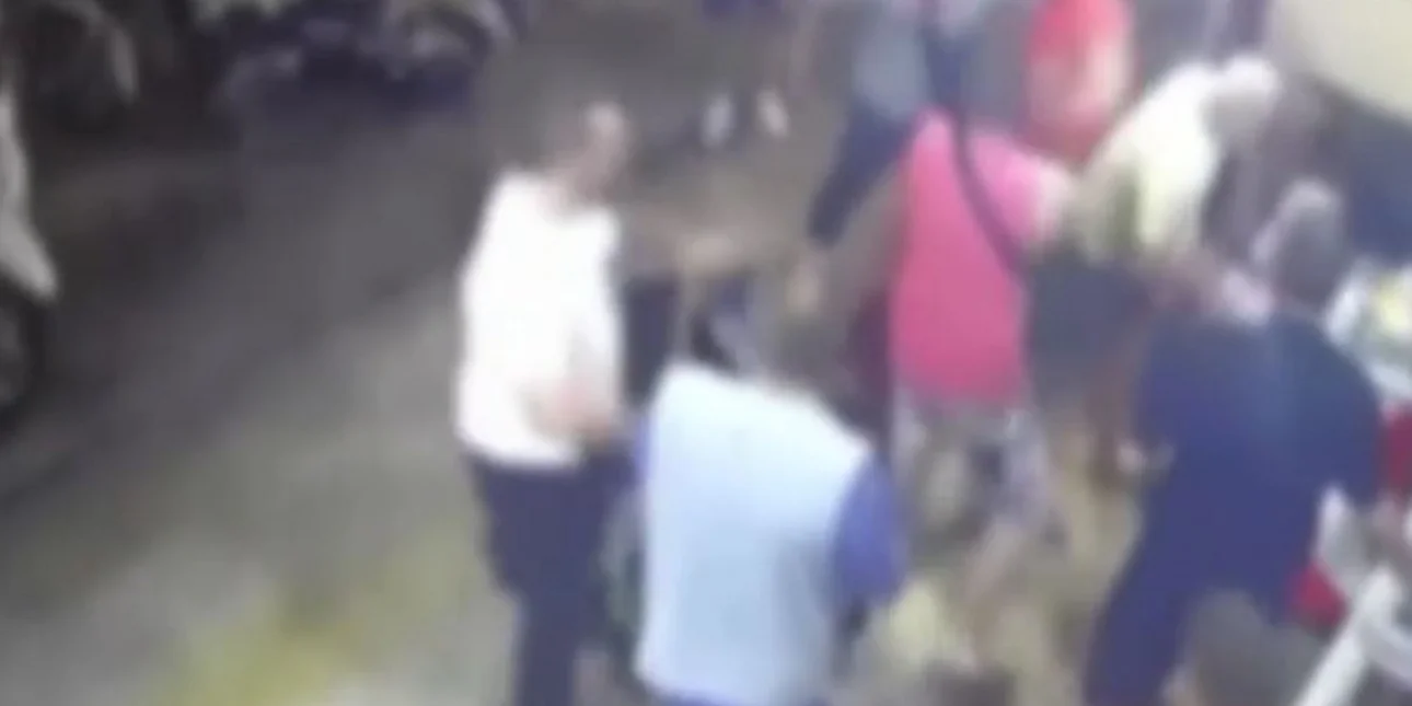 Άγριος ξυλοδαρμός για μια παρατήρηση: «Την έφαγα με σιδηρογροθιά στο κεφάλι, λιποθύμησα»