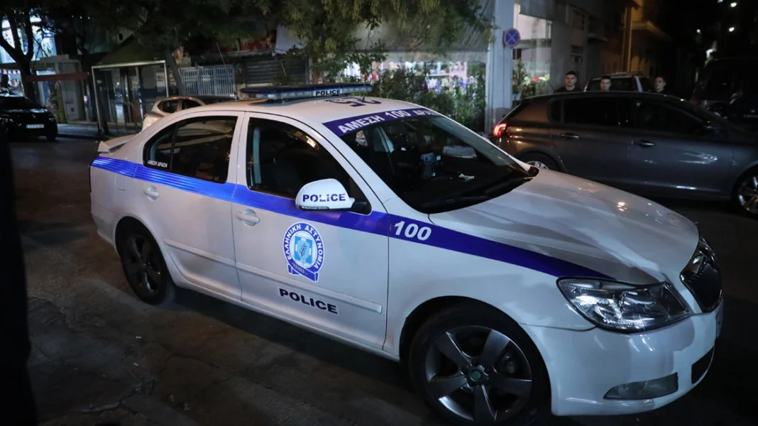 Άγριο έγκλημα σε διαμέρισμα – Μαχαίρωσε 35χρονο στο λαιμό