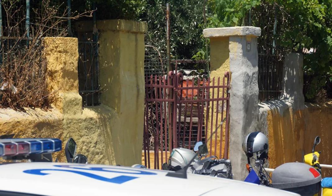 Προφυλακιστέος ο 41χρονος για τον φόνο του Καριώτη και για τη ληστεία σε άστεγο