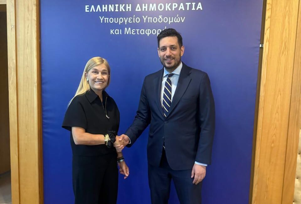 Συνάντηση της Σέβης Βολουδάκη με τον Αναπληρωτή Υπουργό Υποδομών και Μεταφορών
