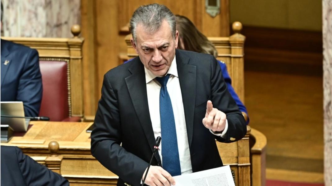 Βρούτσης: Μόνη επιλογή Αγγελόπουλων – Γιαννακόπουλου να έρθουν στο γραφείο μου και να κάνουν δηλώσεις αποφόρτισης