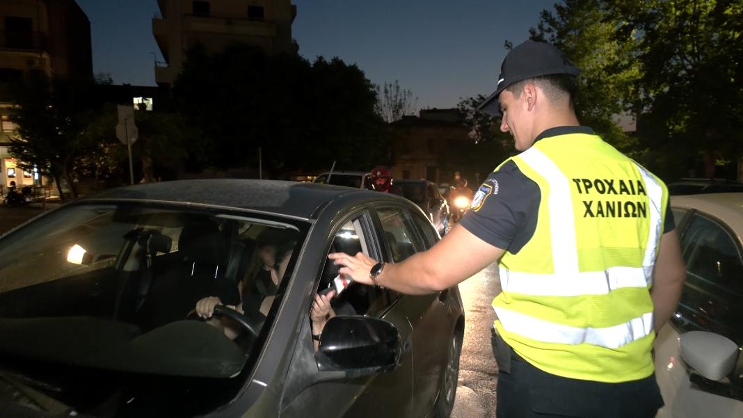 Δράση ενημέρωσης και πρόληψης για την Οδική Ασφάλεια στα Χανιά – Διανεμήθηκαν αλκοολόμετρα στους οδηγούς