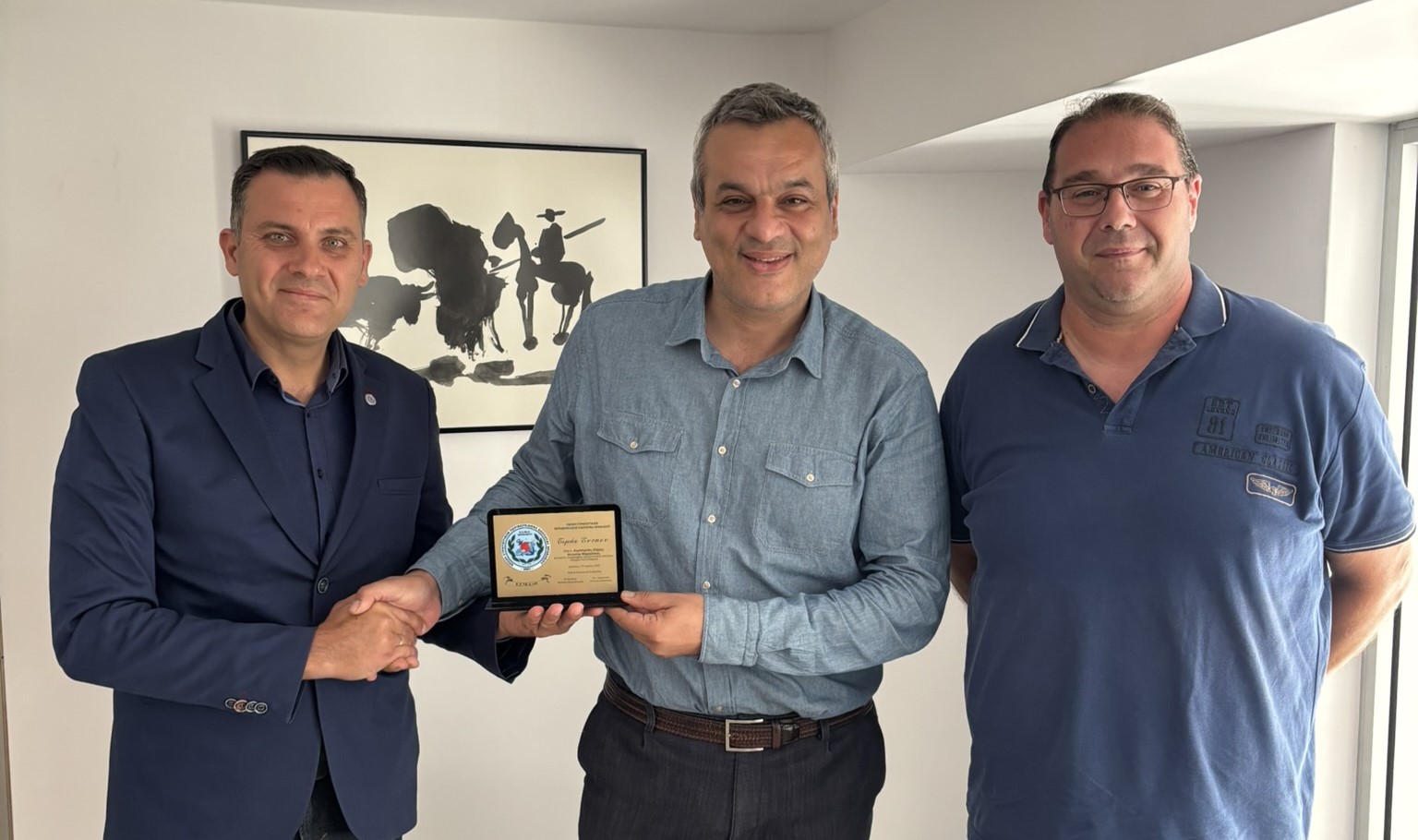 Με την Ένωση Στρατιωτικών Π.Ε. Ηρακλείου συναντήθηκε ο Χάρης Μαμουλάκης