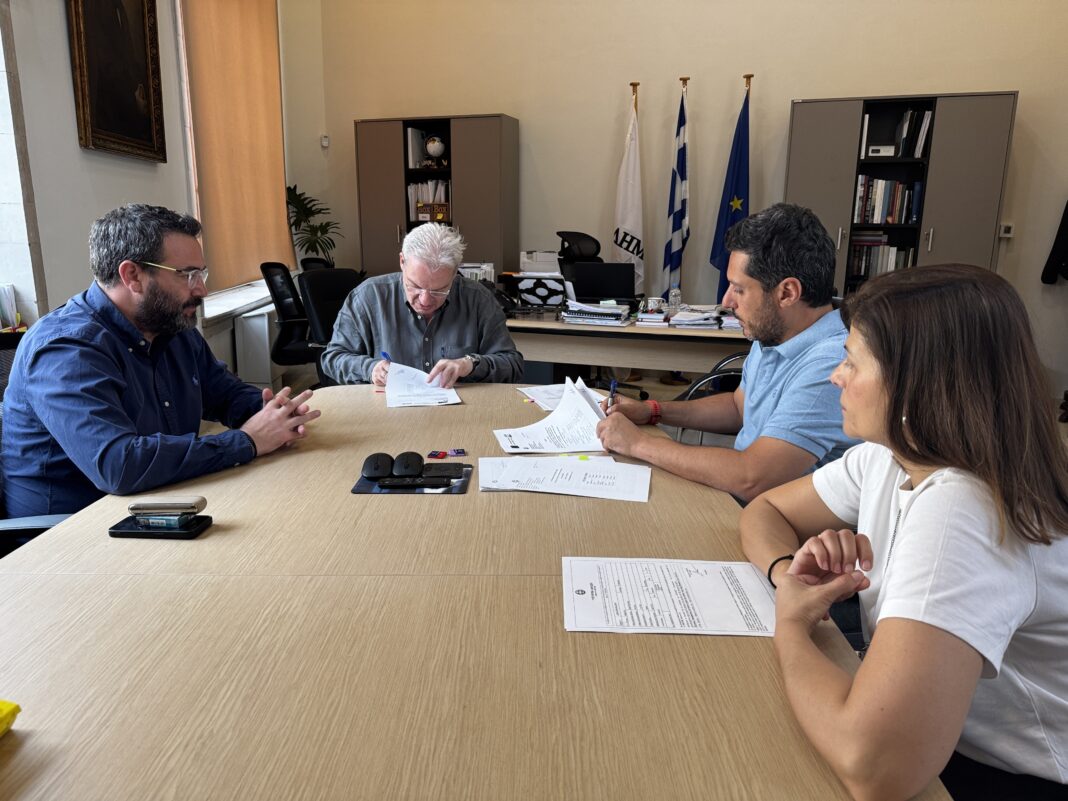 Προχωρά η δημιουργία της Μόνιμης Έκθεσης Ενθυμημάτων Εθνικής Αντίστασης στη Στοά Μακάσι