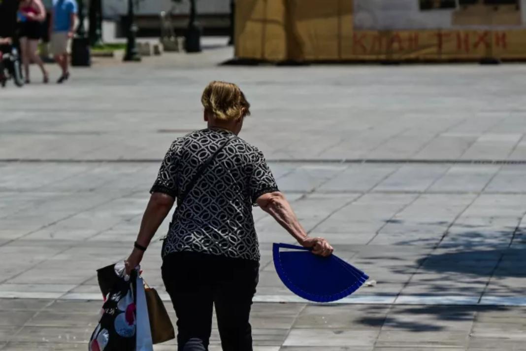 Υπουργείο Εργασίας: Έκτακτα μέτρα για τους εργαζόμενους στον ιδιωτικό τομέα την Τετάρτη λόγω καύσωνα