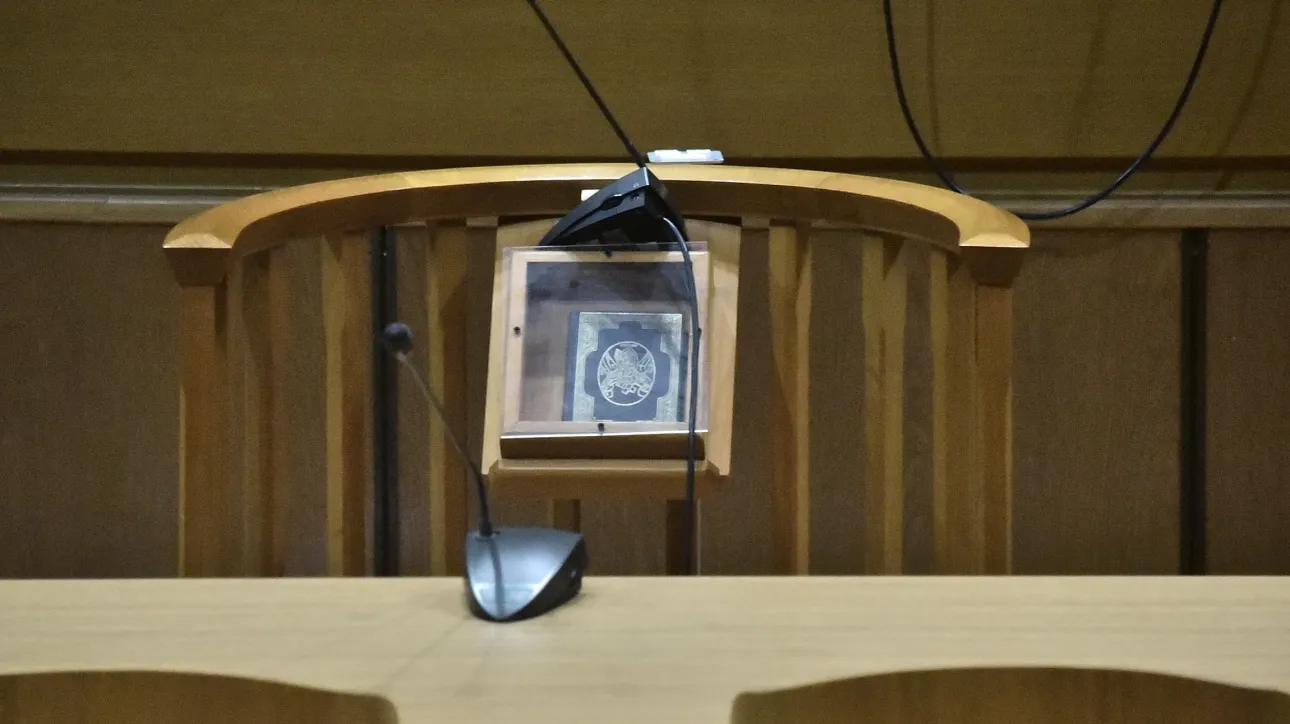 Στη δικαιοσύνη 46χρονη για απόπερα ανθρωποκτονίας – Τραυμάτισε με ψαλίδι 33χρονη
