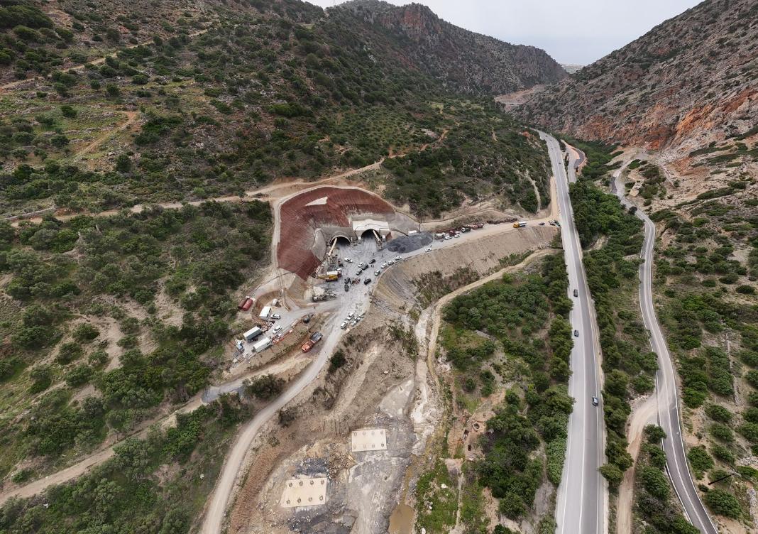 ΒΟΑΚ μέχρι τη Σητεία: Τι συζήτησαν Ζερβάκης και ηγεσία του Υπουργείου Υποδομών