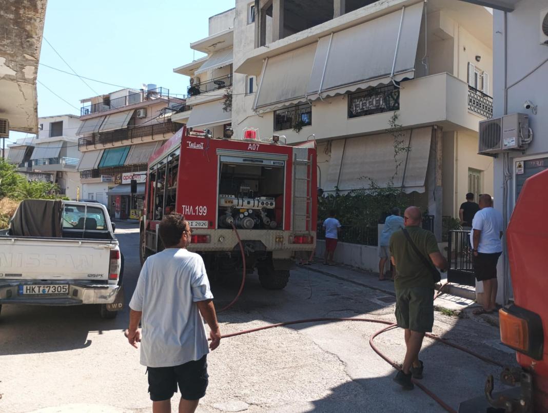 Ηράκλειο: Φωτιά σε διαμέρισμα σήμανε συναγερμό – Εικόνες