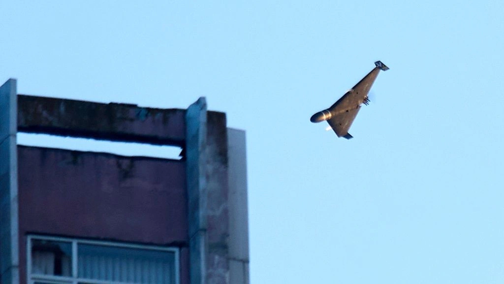 Δεκάδες ουκρανικά drones καταρρίφθηκαν από τη ρωσική αεράμυνα – Δύο κοντά στην Αγία Πετρούπολη