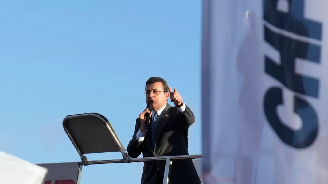 Στο εδώλιο πάλι ο Ιμάμογλου – Οι κατηγορίες και η ποινή που αντιμετωπίζει