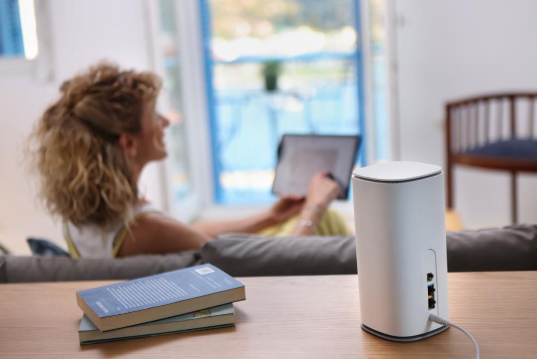 COSMOTE 5G WiFi: γρήγορο και αξιόπιστο ίντερνετ για το σπίτι και την επιχείρηση τώρα και με απεριόριστη ομιλία