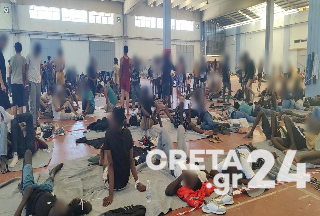 Μεταναστευτικό: Εικόνες Λέσβου στην Κρήτη – «Η κατάσταση είναι μη διαχειρίσιμη»