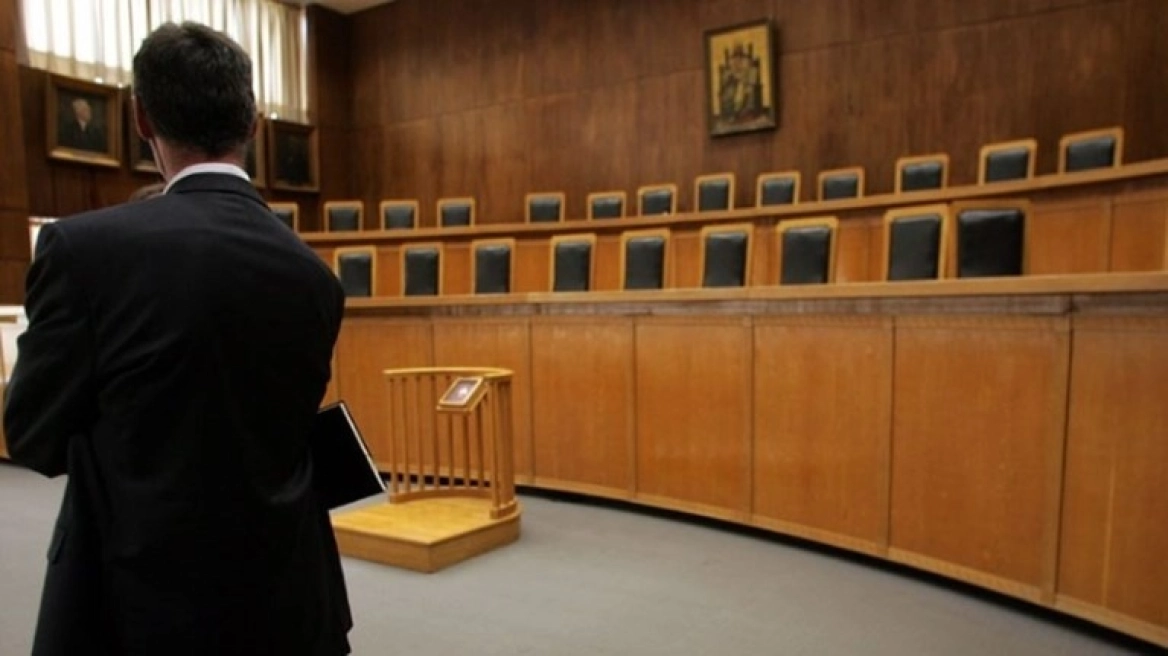 Στις 24 Σεπτεμβρίου η δίκη για τις υποκλοπές