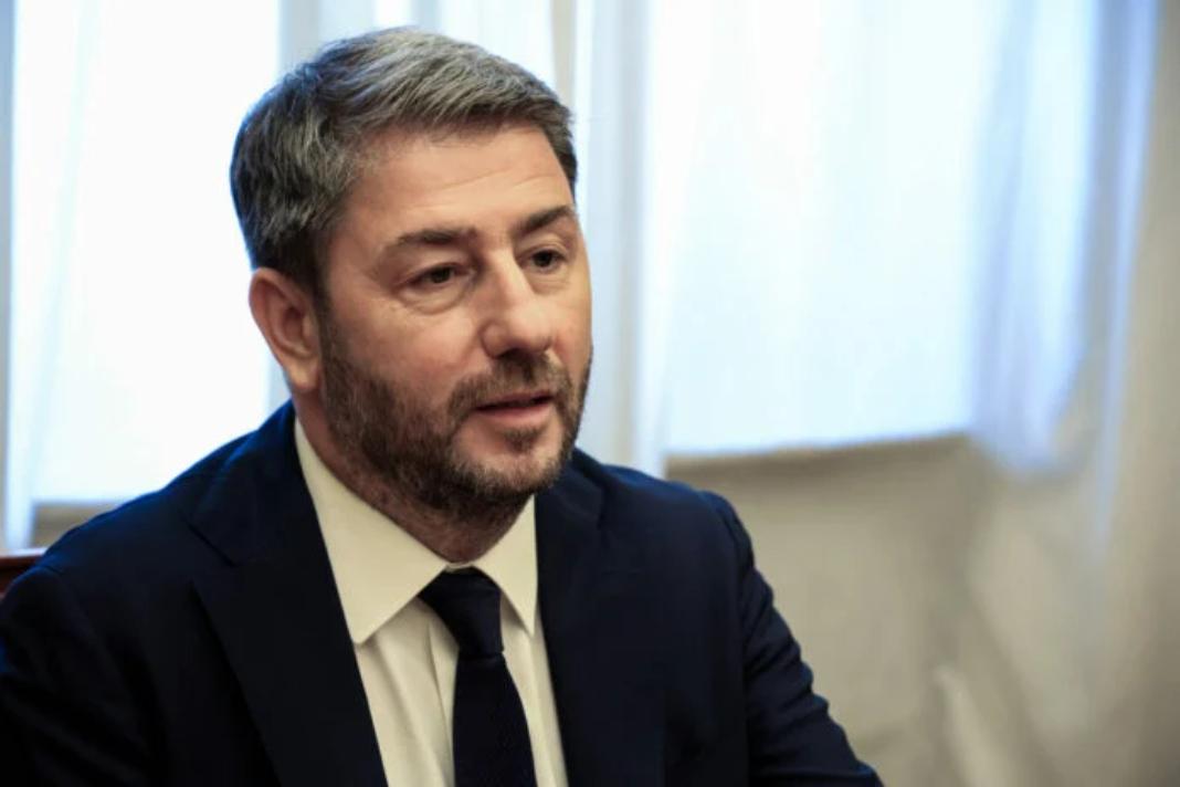 Νίκος Ανδρουλάκης: «Δεν αξίζει στον ελληνικό λαό ένας αδύναμος Πρωθυπουργός εκβιαζόμενος από τους υπουργούς του»