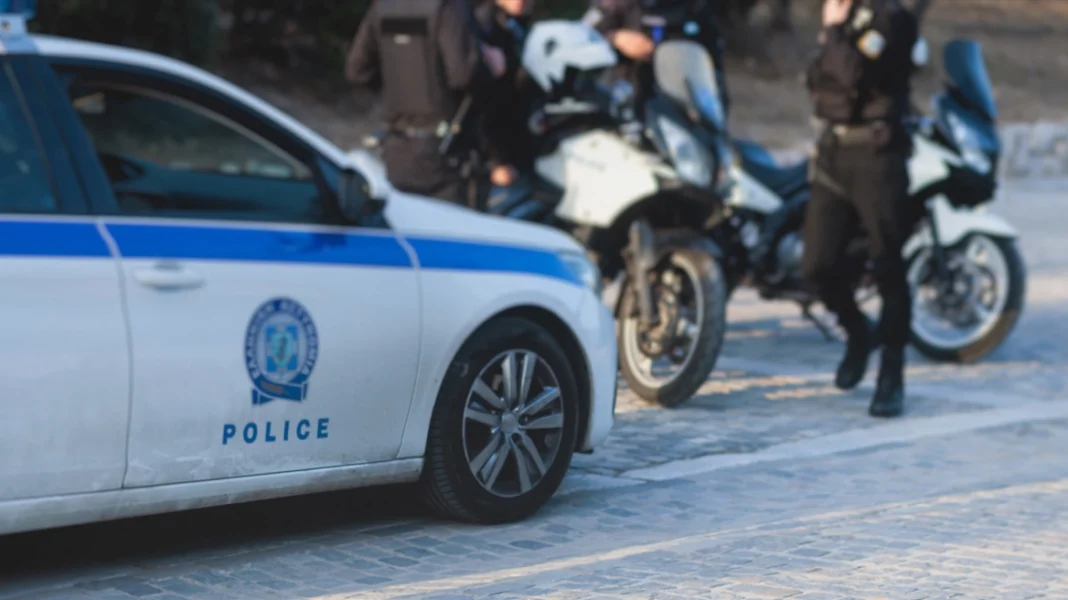 Αιματηρή συμπλοκή μεταξύ ανηλίκων – Μαχαιρωμένος στο νοσοκομείο ο ένας, πέντε συλλήψεις