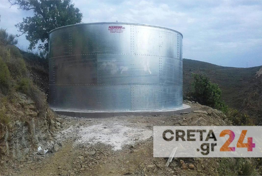 Ηράκλειο: Έπεσε μέσα σε δεξαμενή νερού εν ώρα εργασίας