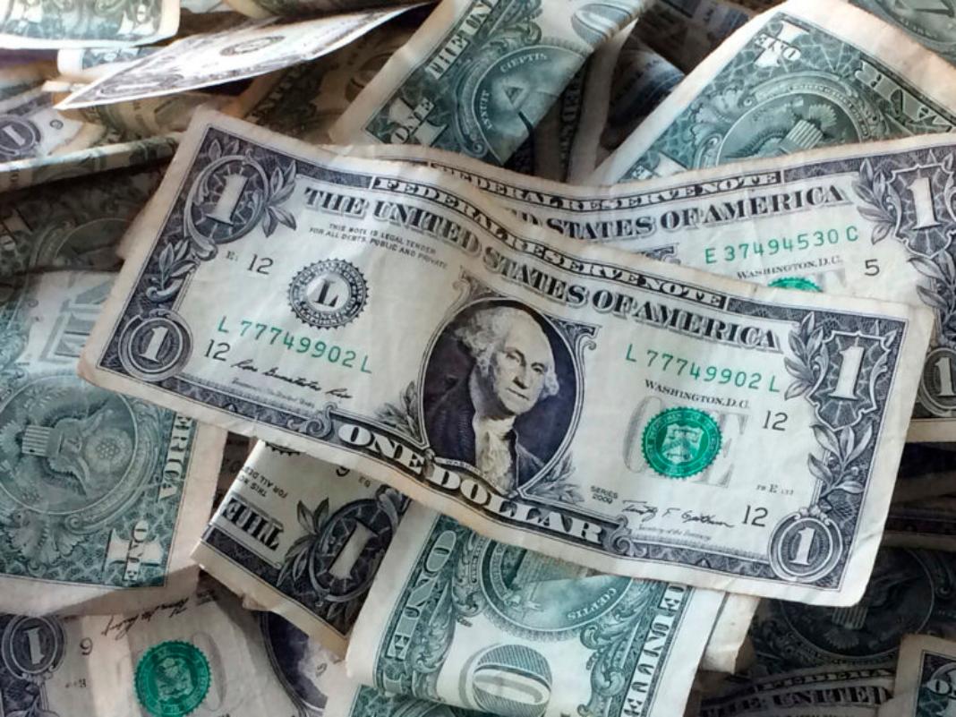 ΗΠΑ: Στο 2.6% ο πληθωρισμός τον Ιούνιο – Αυξήθηκαν οι τιμές λόγω δασμών