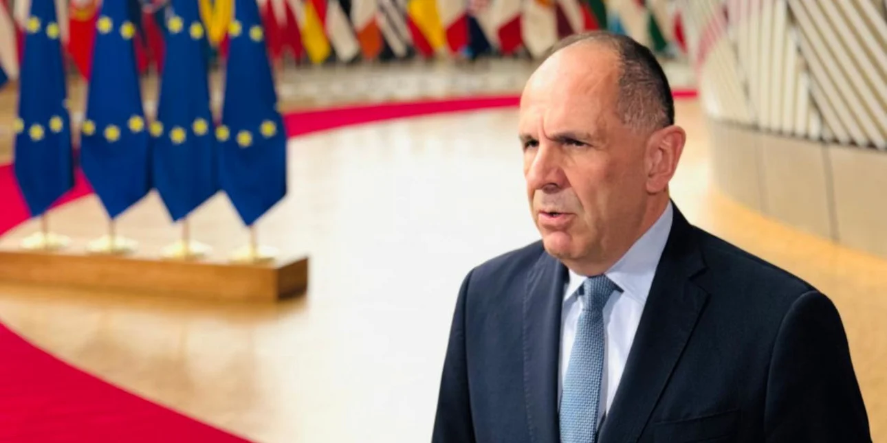 Στην Τρίπολη της Λιβύης σήμερα ο ΥΠΕΞ Γεραπετρίτης -Τι επιχειρεί, μετά την ρηματική διακοίνωση στον ΟΗΕ