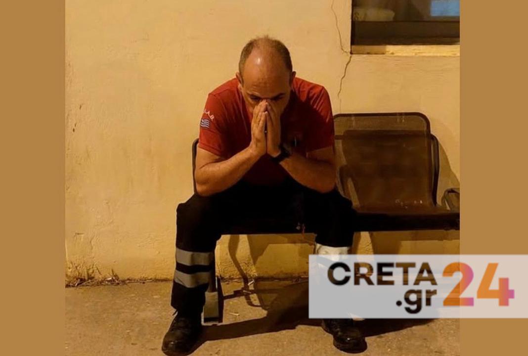«Το αίμα έχει ποτίσει τα ρούχα μου, το δέρμα μου» – Συγκλονίζει ο γιατρός του ΕΚΑΒ που παρέλαβε την 31χρονη νεκρή από το τροχαίο
