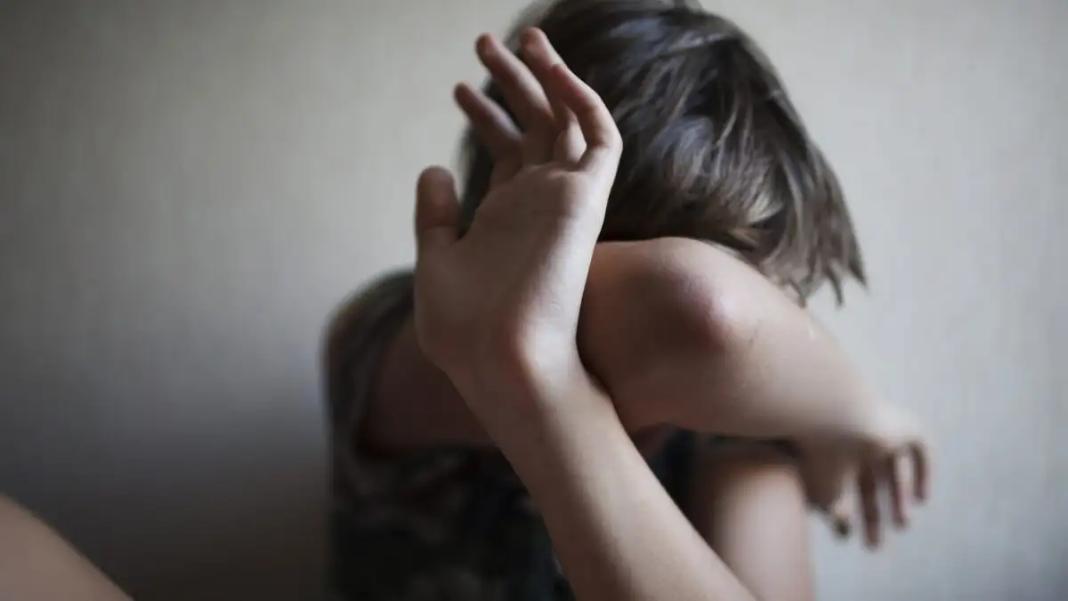 37χρονος Πακιστανός κατηγορείται πως ασέλγησε σε 3χρονο αγόρι