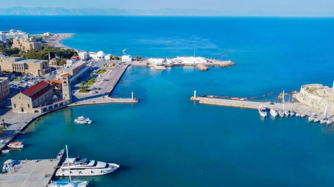 Κανονικά η υποδοχή του πλοίου με Ισραηλινούς στη Ρόδο, λέει ο αναπληρωτής περιφερειάρχης Νοτίου Αιγαίου