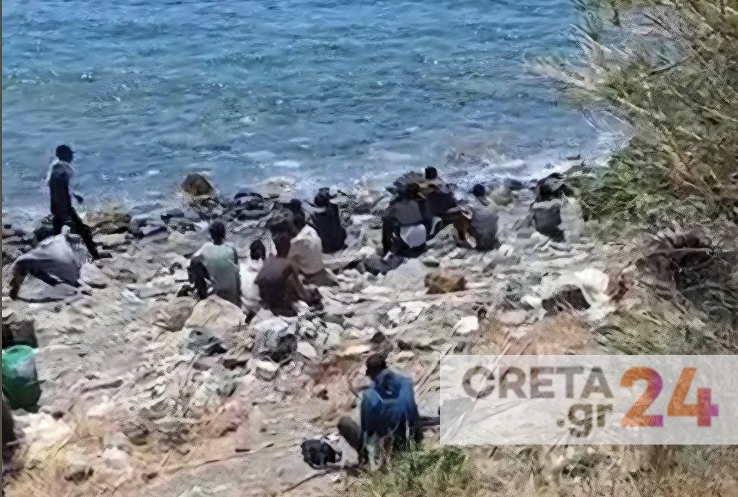 Δεκάδες μετανάστες βγήκαν σε παραλία στα νότια του Ηρακλείου