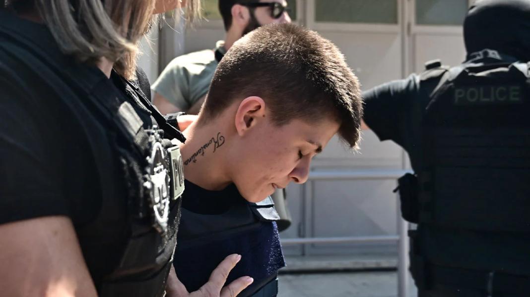 Ειρήνη Μουρτζούκου: «Για τον θάνατο του Παναγιωτάκη δεν φταίω εγώ, ευθύνεται η μητέρα του» – Το απολογητικό υπόμνημα που κατέθεσε
