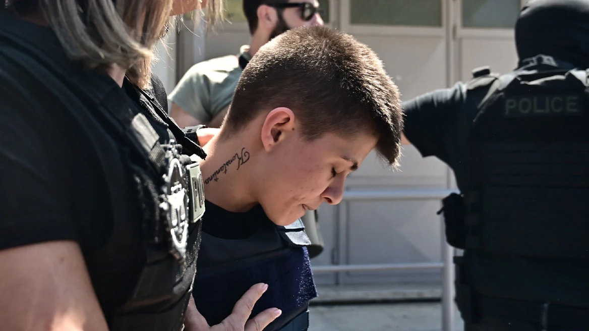 Ο πατριός της Μουρτζούκου σπάει τη σιωπή του και μιλά για τις δολοφονίες των μωρών: «Η ομολογία της ήταν ένα σοκ για μένα»