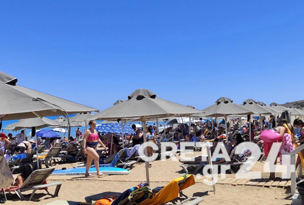 Ηράκλειο: Ανέβηκε ο υδράργυρος, κόπασαν τα μελτέμια και γέμισαν οι παραλίες
