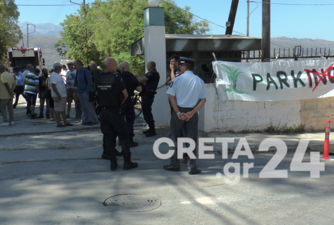 Χανιά: Αντιδράσεις για την προσωρινή χρήση του στρατόπεδου Μαρκοπούλου ως πάρκινγκ – Στο σημείο και η αστυνομία