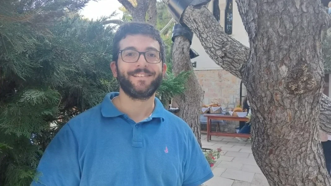 36χρονος κατέρρευσε ενώ έκανε εργασίες στο σπίτι του – Μεταφέρθηκε στο νοσοκομείο και πέθανε μετά από 8 ώρες