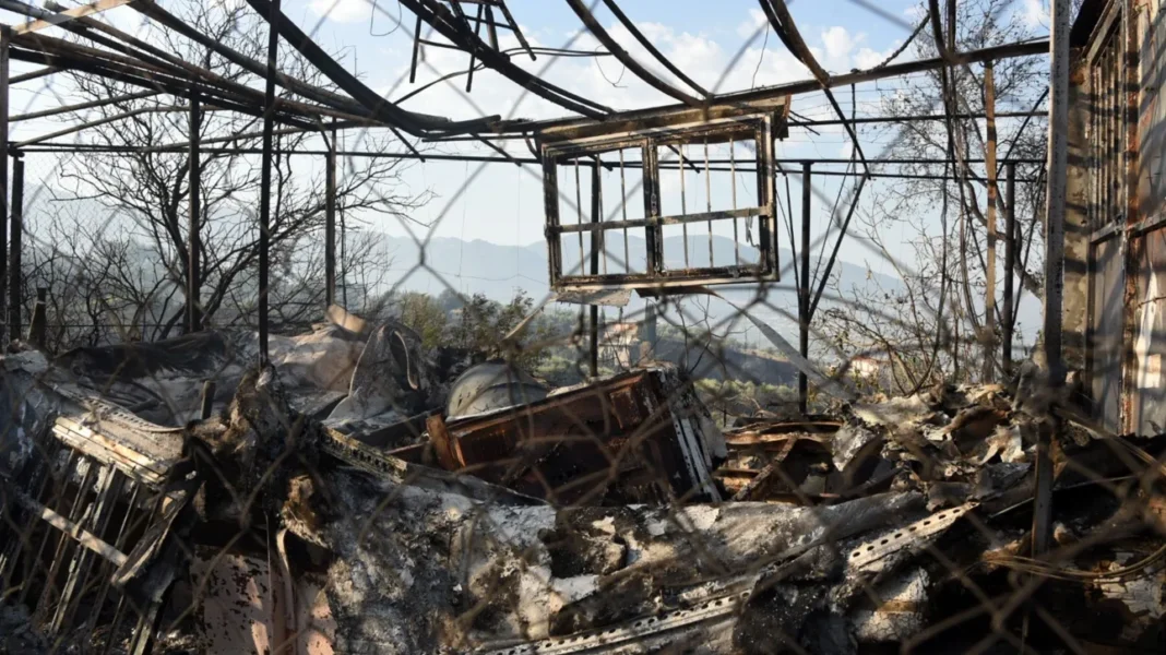 Στον ανακριτή σήμερα ο 25χρονος που κατηγορείται για εμπρησμό στην περιοχή Γηροκομείο