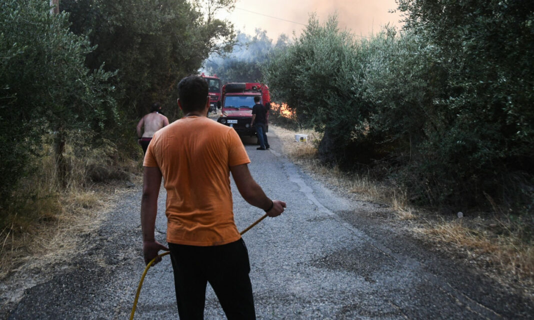Φωτιές: Οδηγίες από την Πολιτική Προστασία