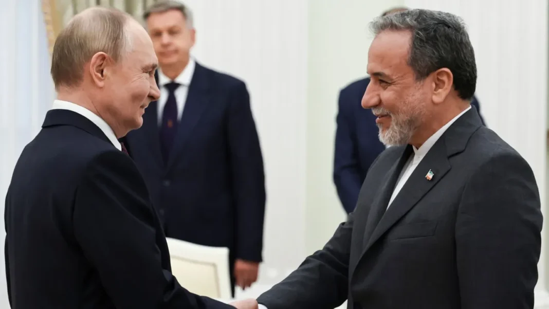 Ιράν: «Αβάσιμες και πολιτικά υποκινούμενες» οι κατηγορίες για αποστολή πυραύλων στη Ρωσία