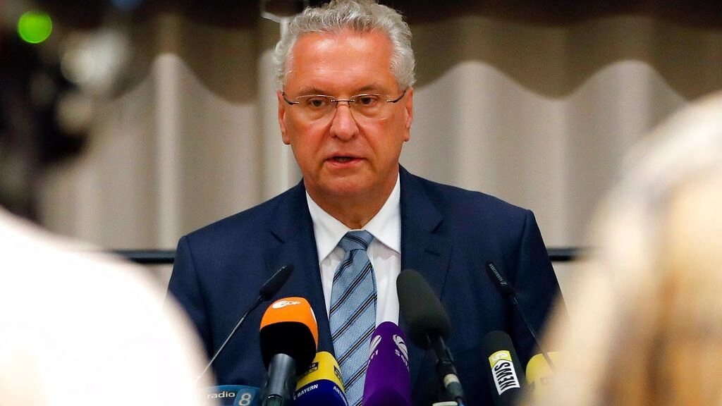 Γερμανία: Αντιδράσεις για απέλαση Αφγανών από δομή ψυχικής υγείας – Τι είπε ο υπουργός Εσωτερικών