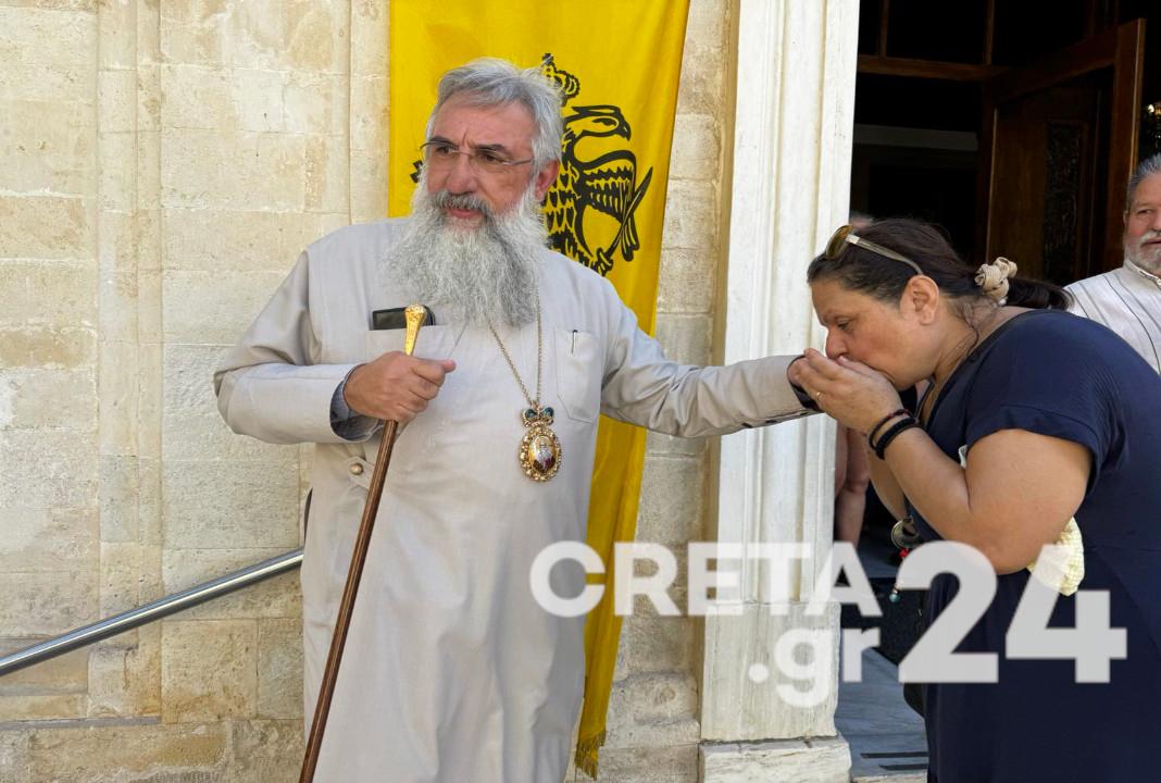 Έστειλε πάλι το μήνυμα ο Αρχιεπίσκοπος