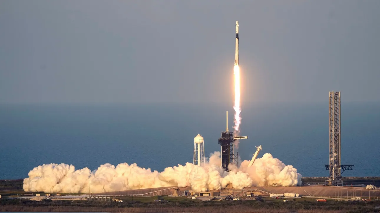 SpaceX: Με επιτυχία η εκτόξευση αμερικανικού διαστημικού μη επανδρωμένου στρατιωτικού αεροσκάφους